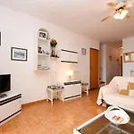 Mare 68 - Two Bed דירה