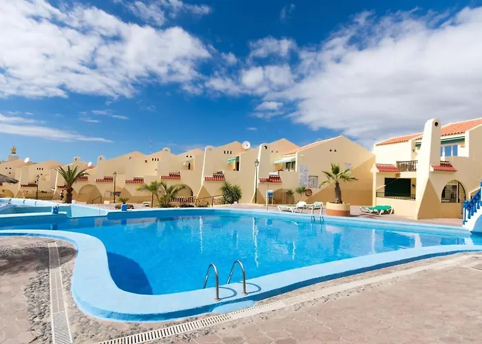 Mare 68 - Two Bed * Costa Adeje (Tenerife)