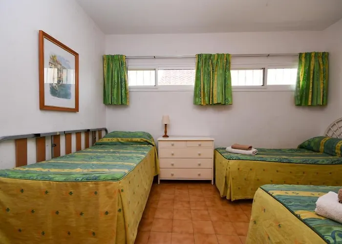 Mare 68 - Two Bed Apartment *