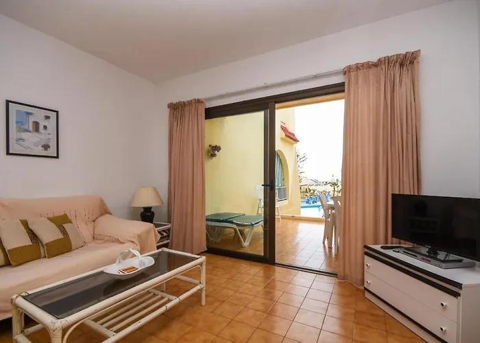 Mare 68 - Two Bed Apartment Costa Adeje (Tenerife)