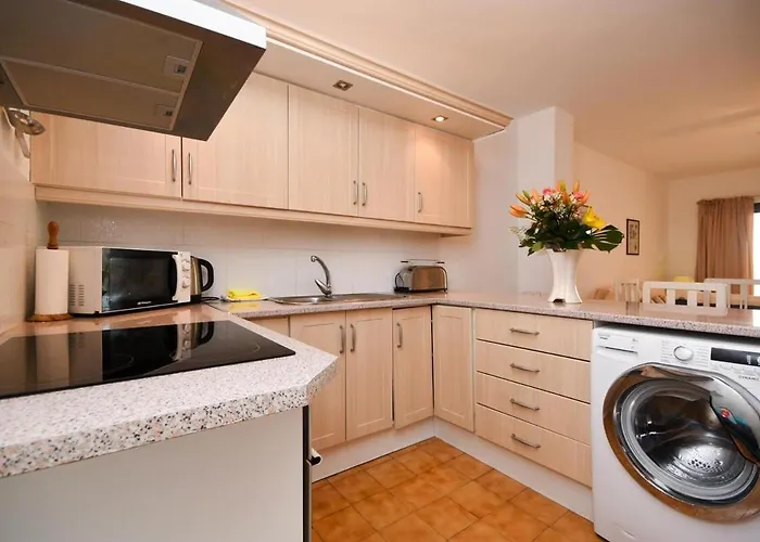 Mare 68 - Two Bed Apartment Costa Adeje (Tenerife)