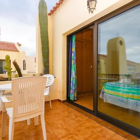 Mare 68 - Two Bed Costa Adeje (Tenerife)